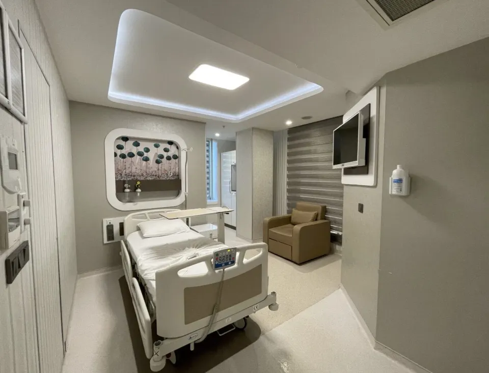 cirugía plástica antalya vitale hospital turquía
